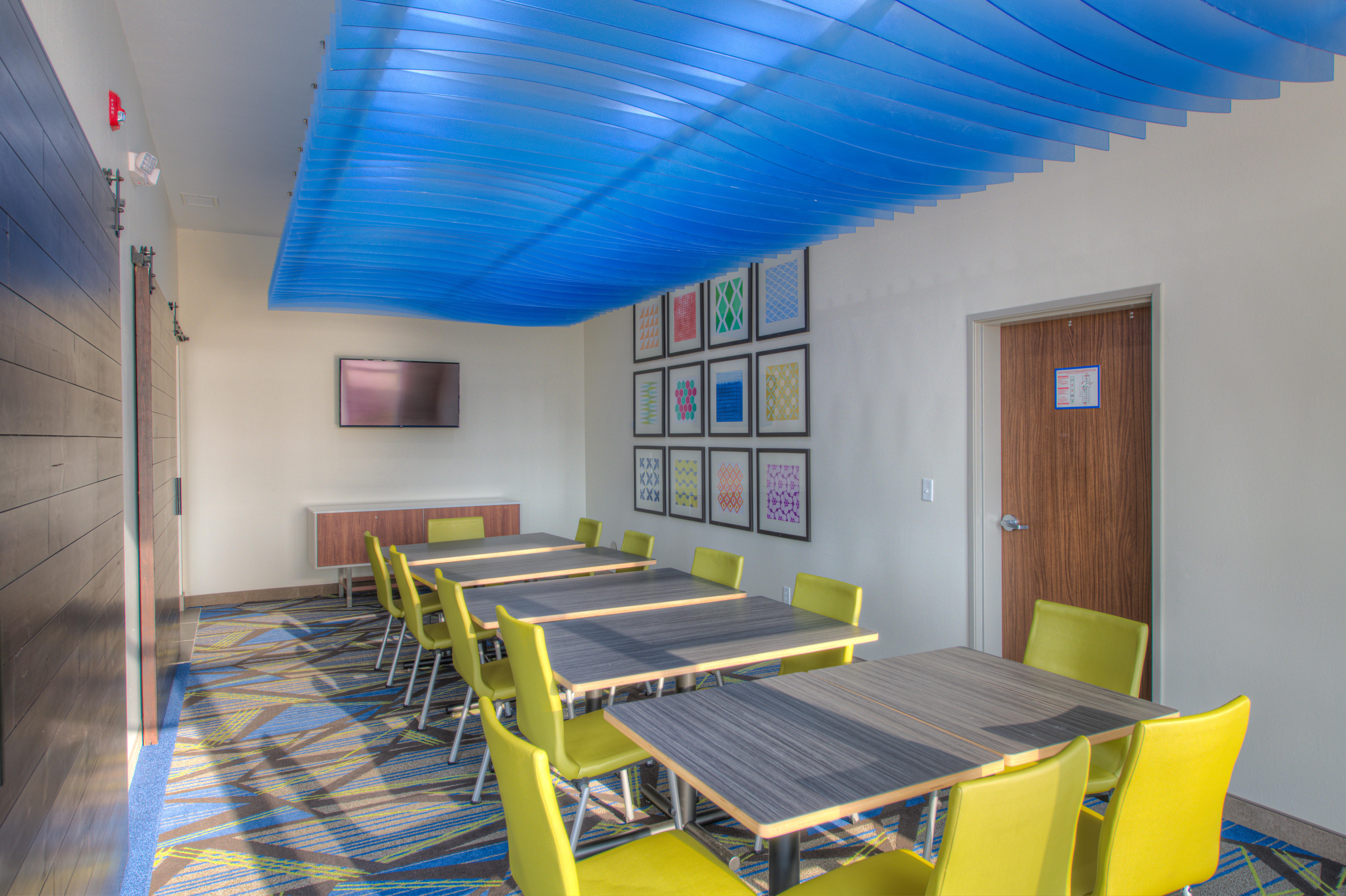 Holiday Inn Express & Suites - Remington By Ihg מראה חיצוני תמונה